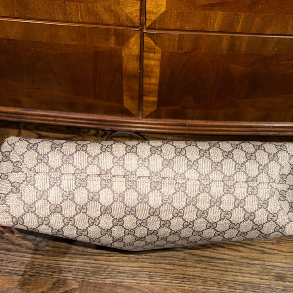 Gucci Reversible Tote - Picture 4 of 16